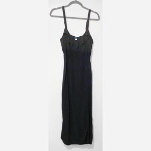 Old Navy - Black Dress
Size M